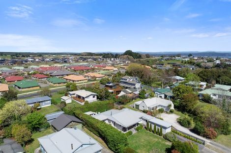 Photo of property in 19 Wharewaka Road, Wharewaka, Taupo, 3330