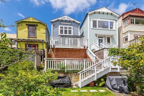 Photo of property in 25 Lawrence Street, Newtown, Wellington, 6021