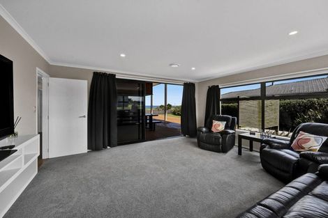 Photo of property in 284 Tai Road, Opunake, 4681