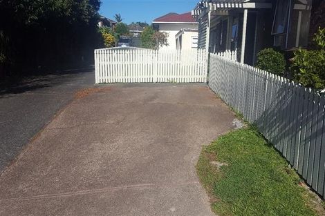 Photo of property in 1/11 Ciprian Place, Henderson, Auckland, 0612