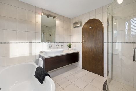 Photo of property in 40 Lynas Street, Outram, 9019