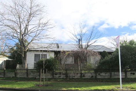 Photo of property in 2 Ramsey Crescent, Flaxmere, Hastings, 4120