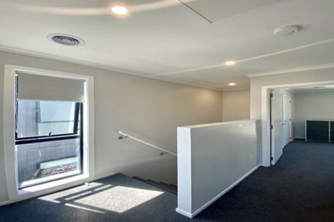 Photo of property in 6 Gloaming Lane, Wallaceville, Upper Hutt, 5018