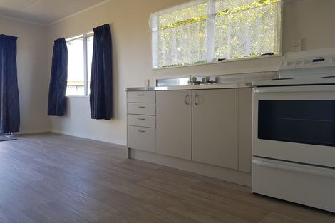 Photo of property in 18 Katene Place, Snells Beach, 0920