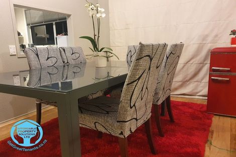 Photo of property in 47 John Dee Crescent, Red Beach, 0932