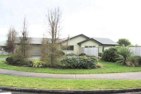 Photo of property in 15 Benson Road, Fairview Downs, Hamilton, 3214