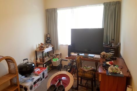 Photo of property in 2 Rata Avenue, Huntly, 3700