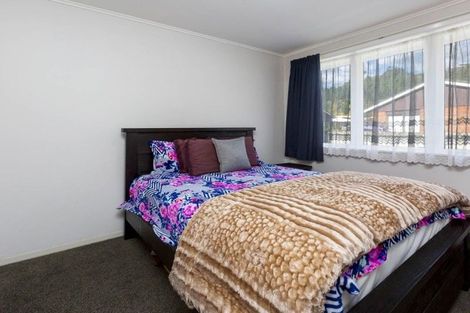 Photo of property in 3/15a Lane Street, Wallaceville, Upper Hutt, 5018
