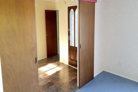 Photo of property in 17 Awanui Drive, Waikanae, 5036