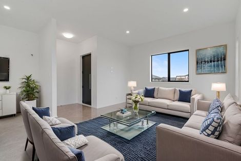 Photo of property in 8 Booker Drive, Tuakau, 2121