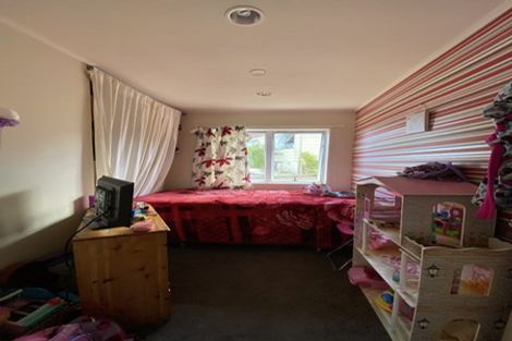Photo of property in 33a Cedar Heights Avenue, Massey, Auckland, 0614