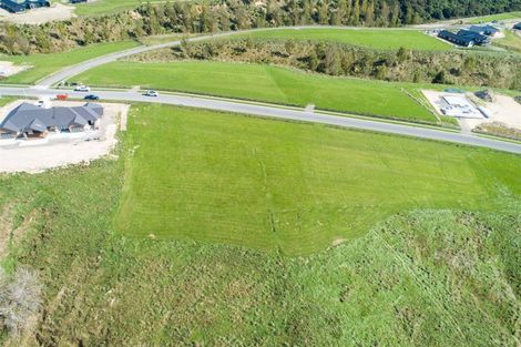 Photo of property in 164 Kingsdale Park Drive, Aokautere, 4471