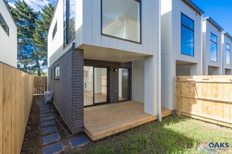 Photo of property in 20 Whai Hua Lane, Mangere Bridge, Auckland, 2022