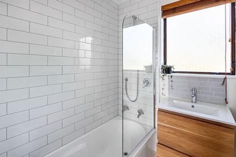 Photo of property in 56 Dominica Crescent, Grenada Village, Wellington, 6037