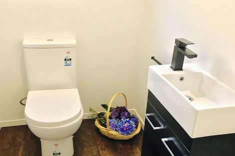 Photo of property in 5 Tombane Lane, Papakowhai, Porirua, 5024