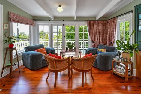 Photo of property in 165 Bombay Road, Bombay, 2675