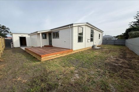 Photo of property in 87 Hinau Street, Castlecliff, Wanganui, 4501