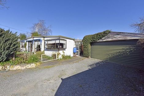 Photo of property in 1/25 Aorangi Road, Bryndwr, Christchurch, 8053
