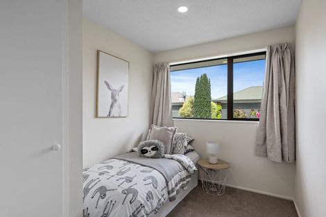 Photo of property in 2 Saskia Lane, Somerfield, Christchurch, 8024