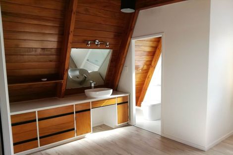 Photo of property in 45 Woodlands Crescent, Browns Bay, Auckland, 0630