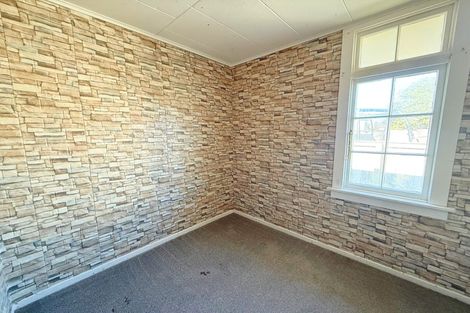 Photo of property in 7a Karaka Street, Castlecliff, Whanganui, 4501