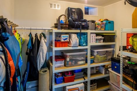 Photo of property in 25 Lord Street, Stokes Valley, Lower Hutt, 5019