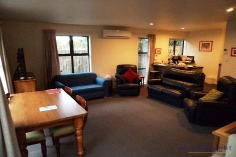 Photo of property in 300 Riccarton Road, Upper Riccarton, Christchurch, 8041