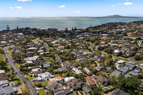 Photo of property in 14 Hythe Terrace, Mairangi Bay, Auckland, 0630