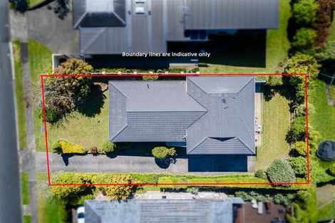 Photo of property in 5 Maxwelton Drive, Mairangi Bay, Auckland, 0630