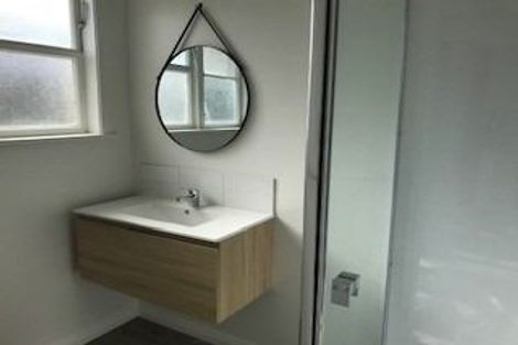 Photo of property in 2/34 Wainui Street, Riccarton, Christchurch, 8041