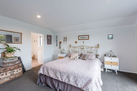 Photo of property in 35 Covent Drive, Stoke, Nelson, 7011