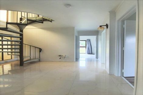 Photo of property in 19 Glen Norman Avenue, Henderson, Auckland, 0610