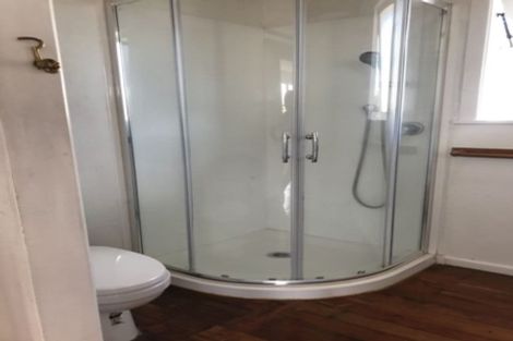 Photo of property in 1/13 Bowman Road, Forrest Hill, Auckland, 0620