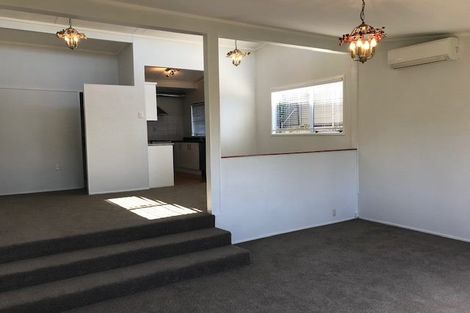 Photo of property in 9 John Gill Road, Cockle Bay, Auckland, 2014