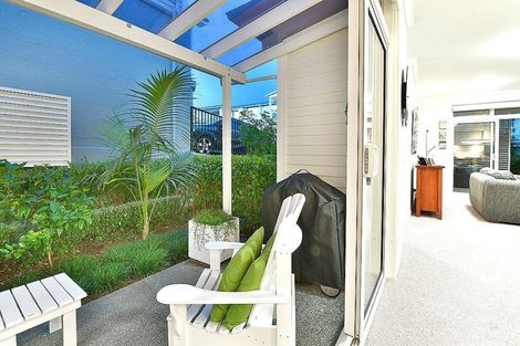 Photo of property in 14 Plantation Terrace, Orewa, 0931