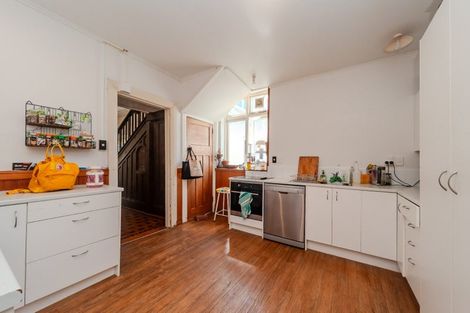 Photo of property in 19 Palmer Street, Aro Valley, Wellington, 6011