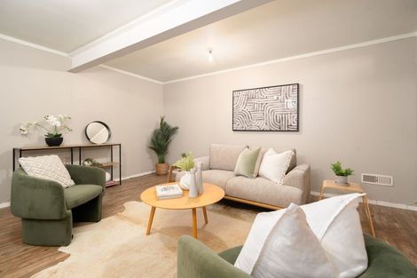 Photo of property in 11 Duval Grove, Tawa, Wellington, 5028