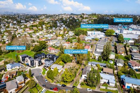 Photo of property in 1/31 Camelot Place, Glenfield, Auckland, 0629