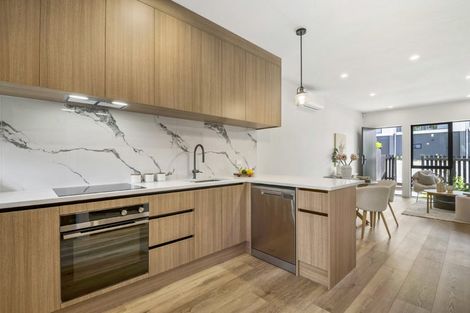 Photo of property in 16-18 Handley Avenue, Narrow Neck, Auckland, 0624