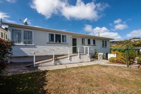 Photo of property in 93 Helston Road, Paparangi, Wellington, 6037