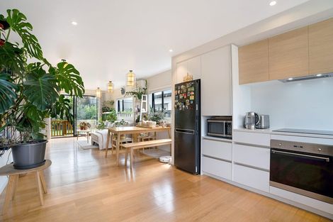 Photo of property in 43 Patrick Rice Drive, Swanson, Auckland, 0614