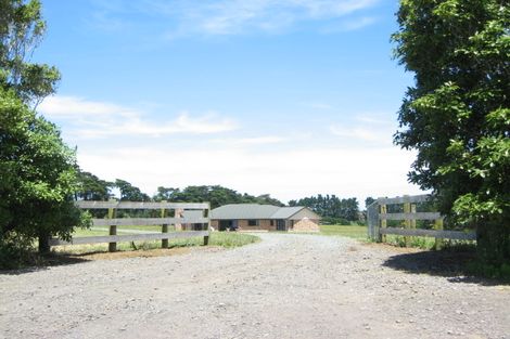 Photo of property in 67 Saddleton Road, Clarks Beach, Pukekohe, 2679