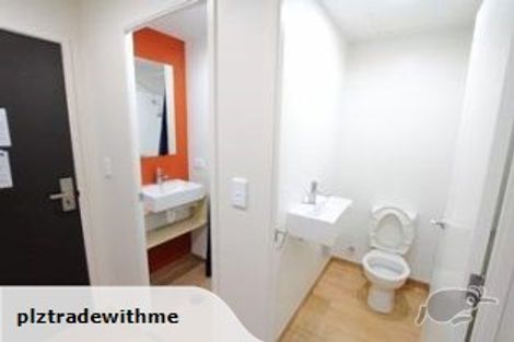 Photo of property in Empire Apartments, 1520/21 Whitaker Place, Grafton, Auckland, 1010