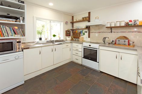 Photo of property in 1/680 Whangaparaoa Road, Stanmore Bay, Whangaparaoa, 0932