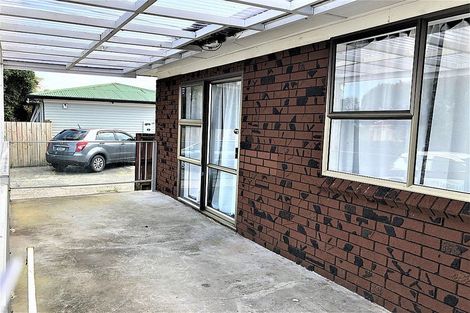 Photo of property in 43 Cargill Street, Papakura, 2110