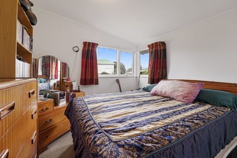 Photo of property in 30 Lupin Road, Otaki, 5512