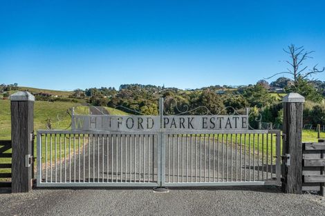 Photo of property in 61a Whitford Park Road, Whitford, Manurewa, 2576