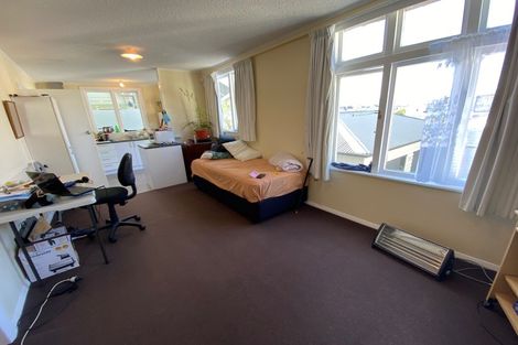 Photo of property in 73 Ellice Street, Mount Victoria, Wellington, 6011