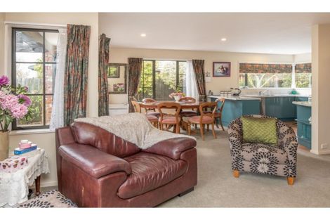 Photo of property in 46a Division Street, Riccarton, Christchurch, 8041