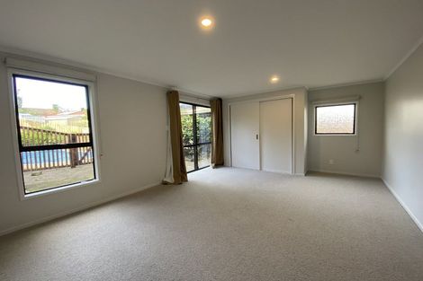 Photo of property in 107 Weatherly Road, Torbay, Auckland, 0630
